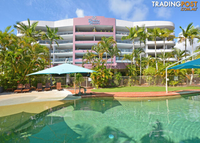 647/386 Esplanade TORQUAY QLD 4655