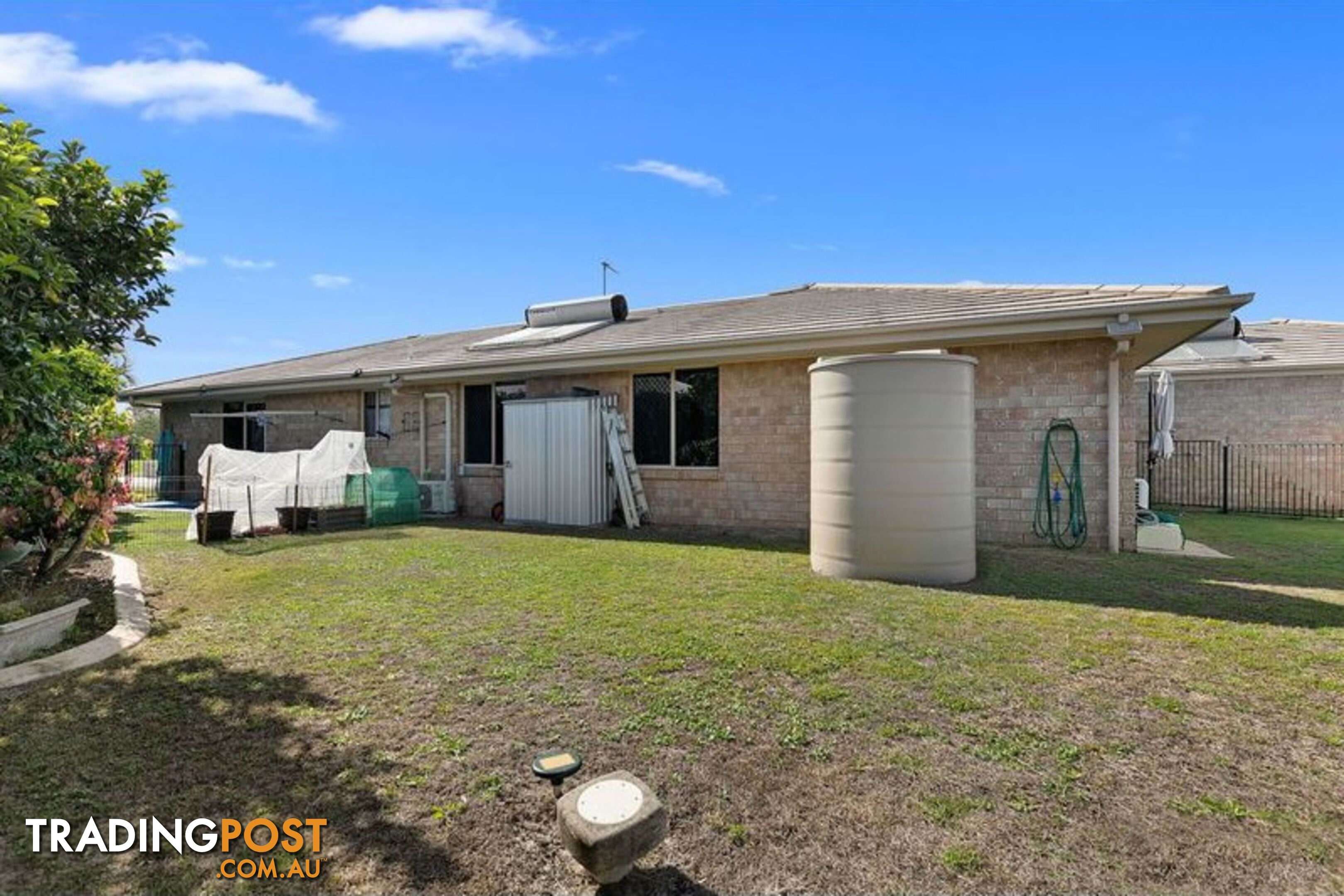 2/14 Fulmar Court BURRUM HEADS QLD 4659