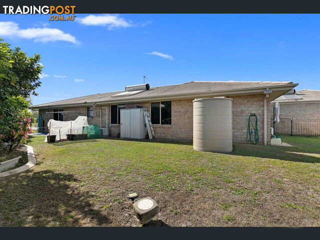 2/14 Fulmar Court BURRUM HEADS QLD 4659