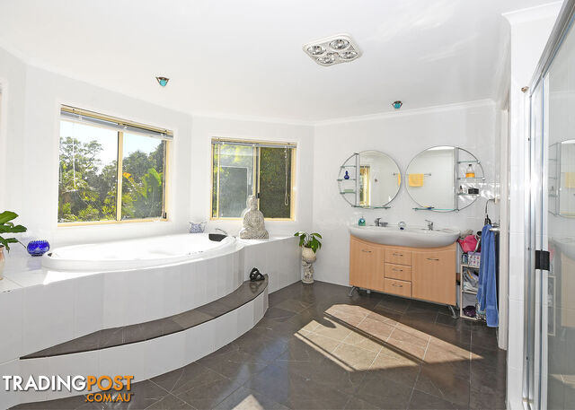 1 Ash Court DUNDOWRAN BEACH QLD 4655