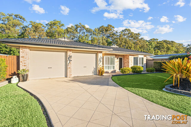 4 Earls Court POINT VERNON QLD 4655