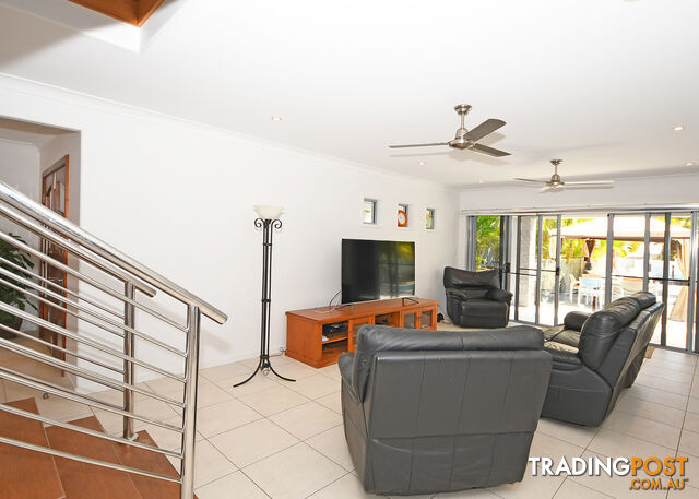 235 Cypress Street URANGAN QLD 4655