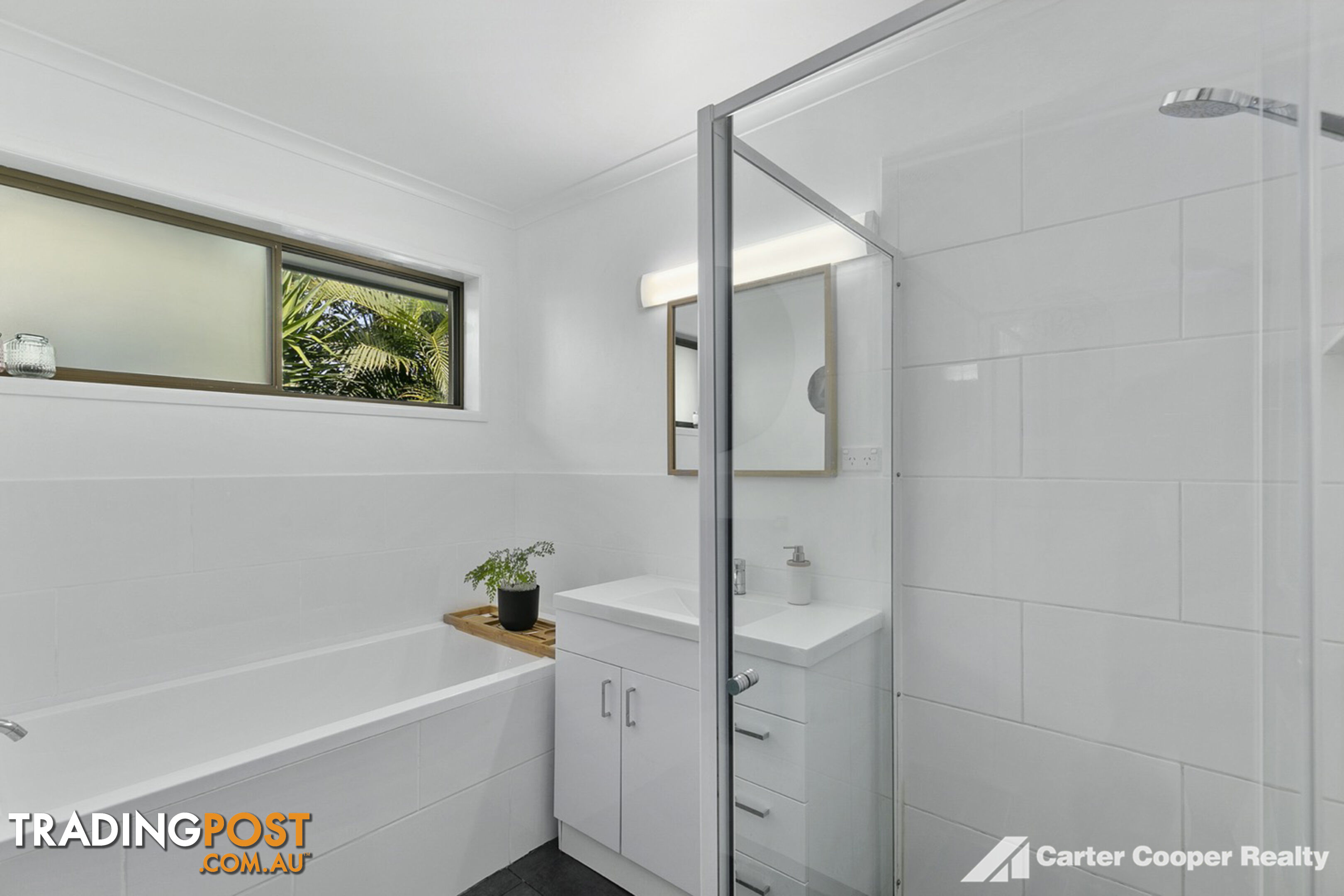 14-16 Trill Court URANGAN QLD 4655