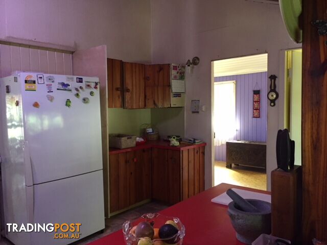 28 Leslie Lane SCARNESS QLD 4655