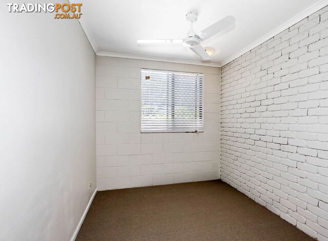 Unit 4/25 Hervey Street SCARNESS QLD 4655