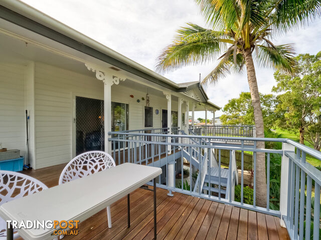 12 Foreshore Drive URANGAN QLD 4655