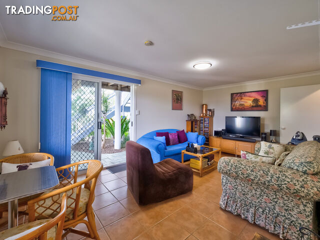 12 Foreshore Drive URANGAN QLD 4655