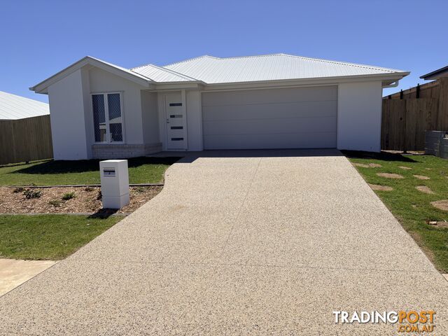 8 Evi Circuit PIALBA QLD 4655