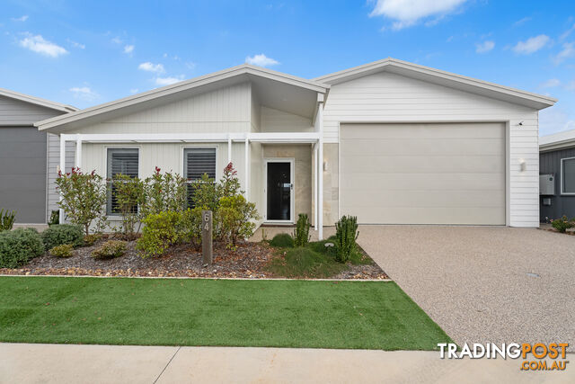 64 5 Serenity Drive ELI WATERS QLD 4655