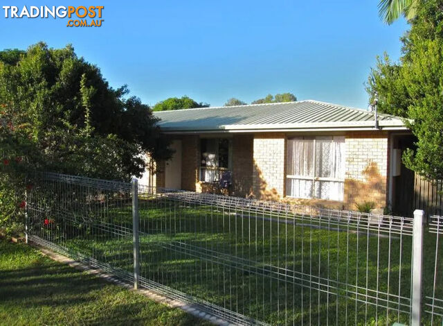 64 Robert Street URANGAN QLD 4655