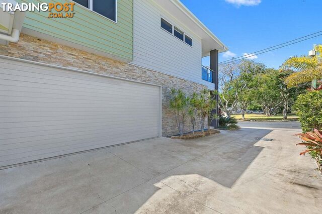 1/5 Pulgul Street URANGAN QLD 4655