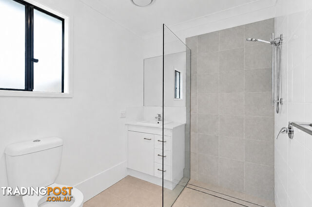 1 Ryan Court TORQUAY QLD 4655 - photo 5 of 11