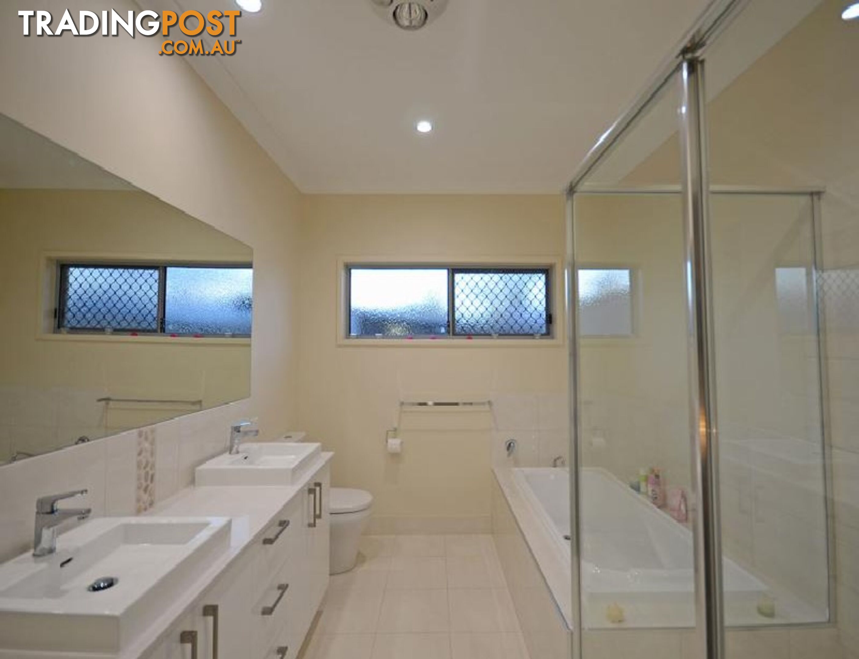 31 Ronaldo Way URANGAN QLD 4655