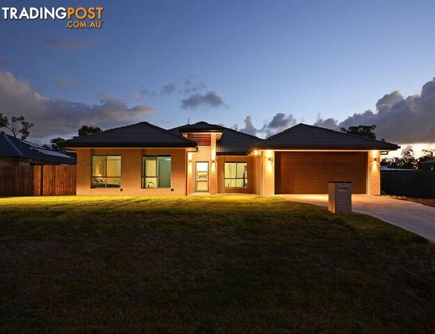 31 Ronaldo Way URANGAN QLD 4655