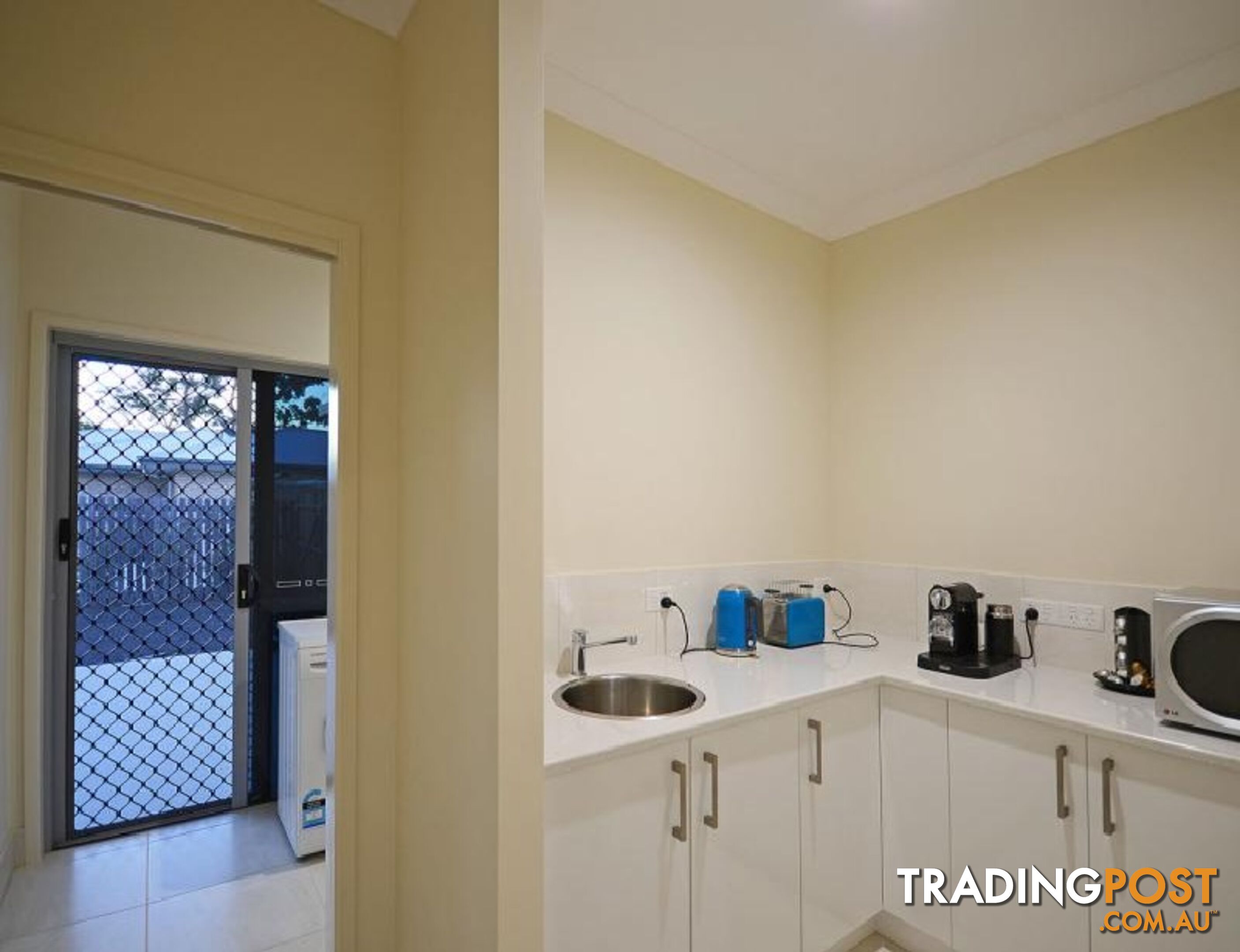 31 Ronaldo Way URANGAN QLD 4655