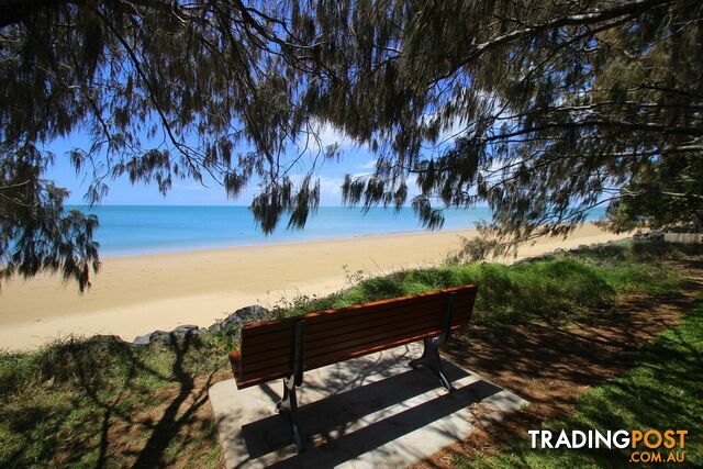 303/468 Esplanade TORQUAY QLD 4655