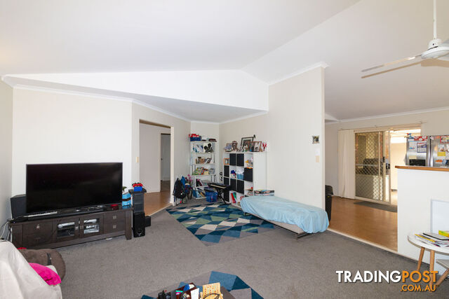 11 Cassia Avenue SCARNESS QLD 4655