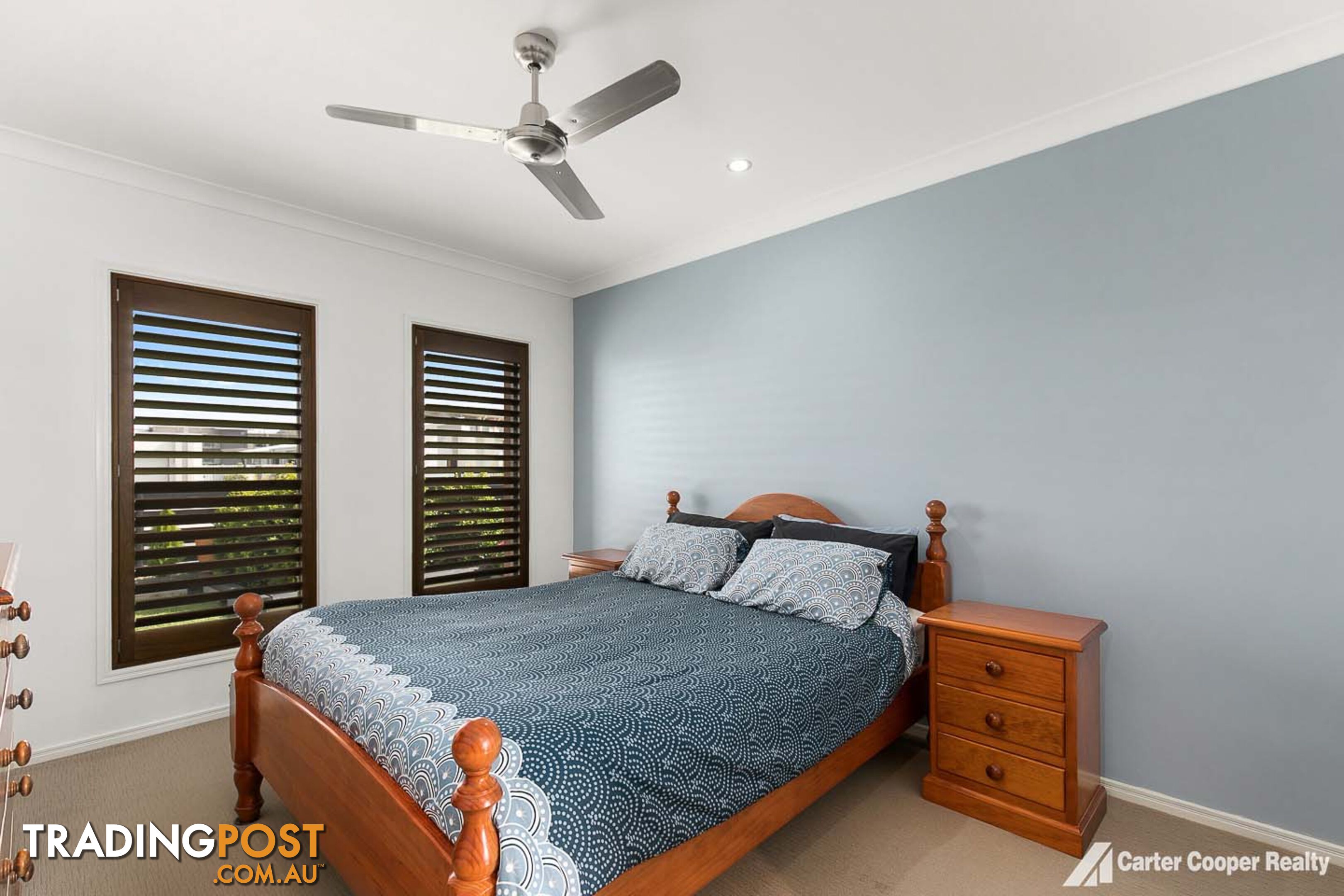 59 Royal Drive KAWUNGAN QLD 4655