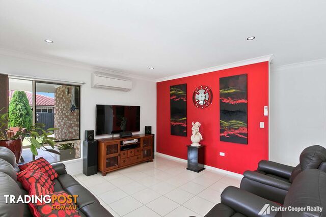 59 Royal Drive KAWUNGAN QLD 4655