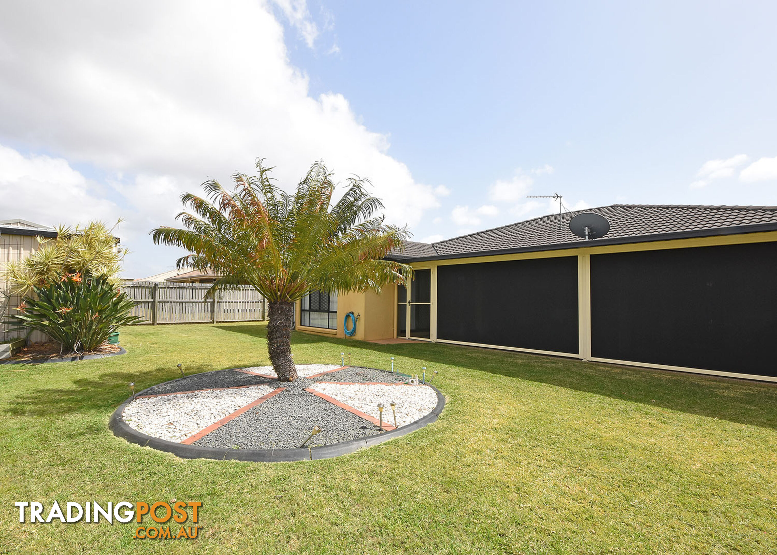 6 Glengarry Court KAWUNGAN QLD 4655