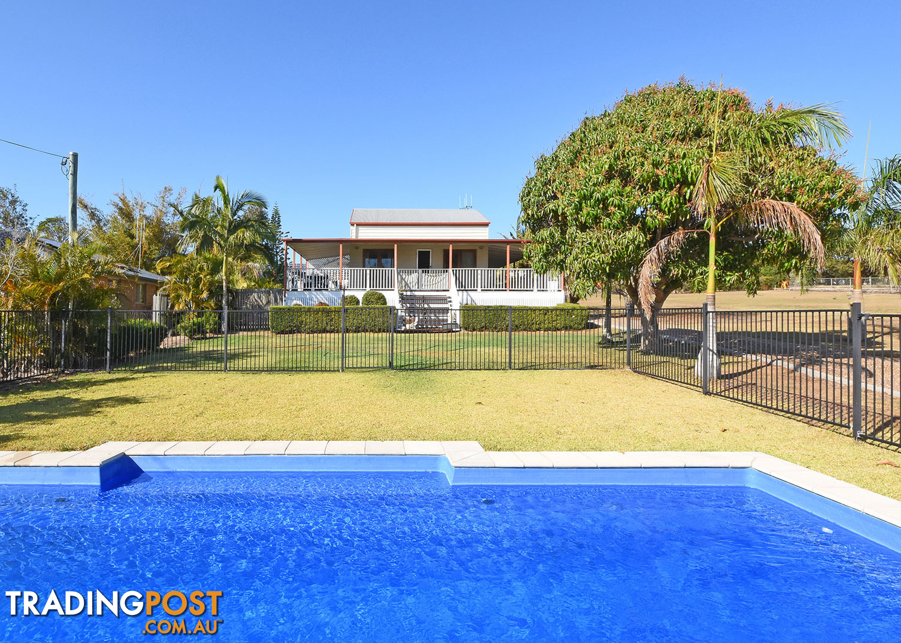 8 Henks Court CRAIGNISH QLD 4655