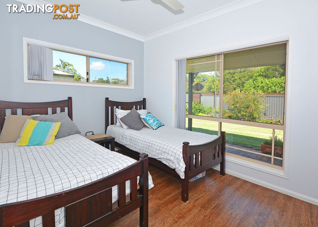 25 Pelican Avenue BOORAL QLD 4655