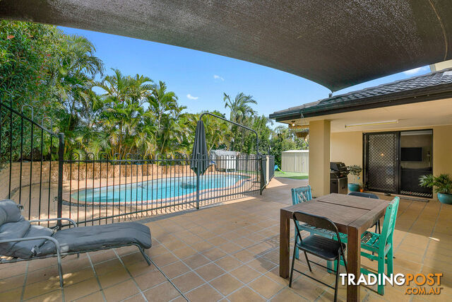 21 Faye Avenue SCARNESS QLD 4655