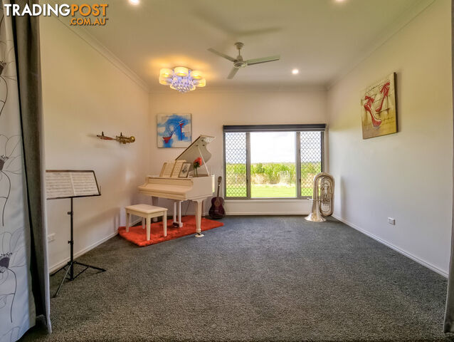 251 Lower Mountain Road DUNDOWRAN QLD 4655