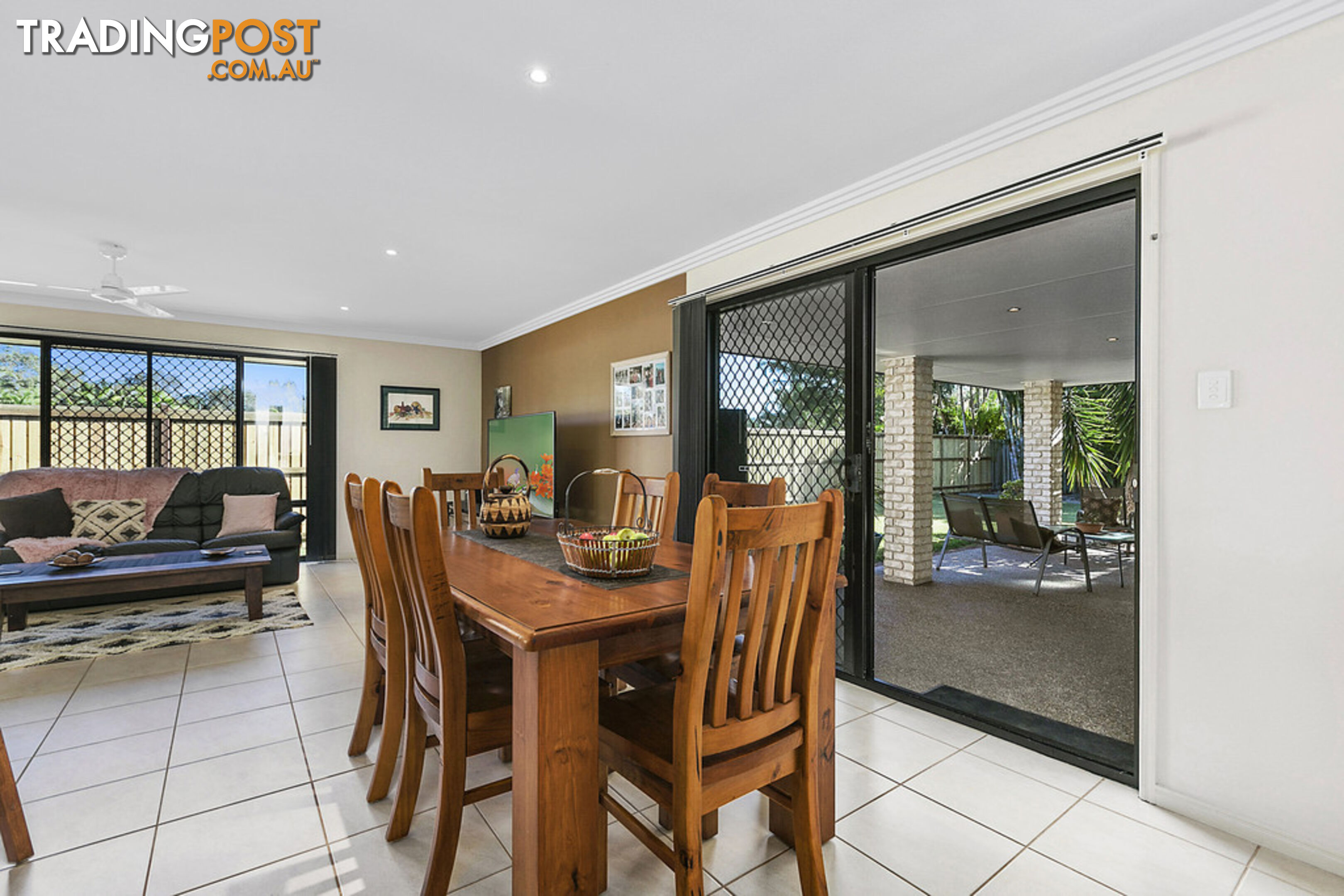 81 Washington drive WONDUNNA QLD 4655