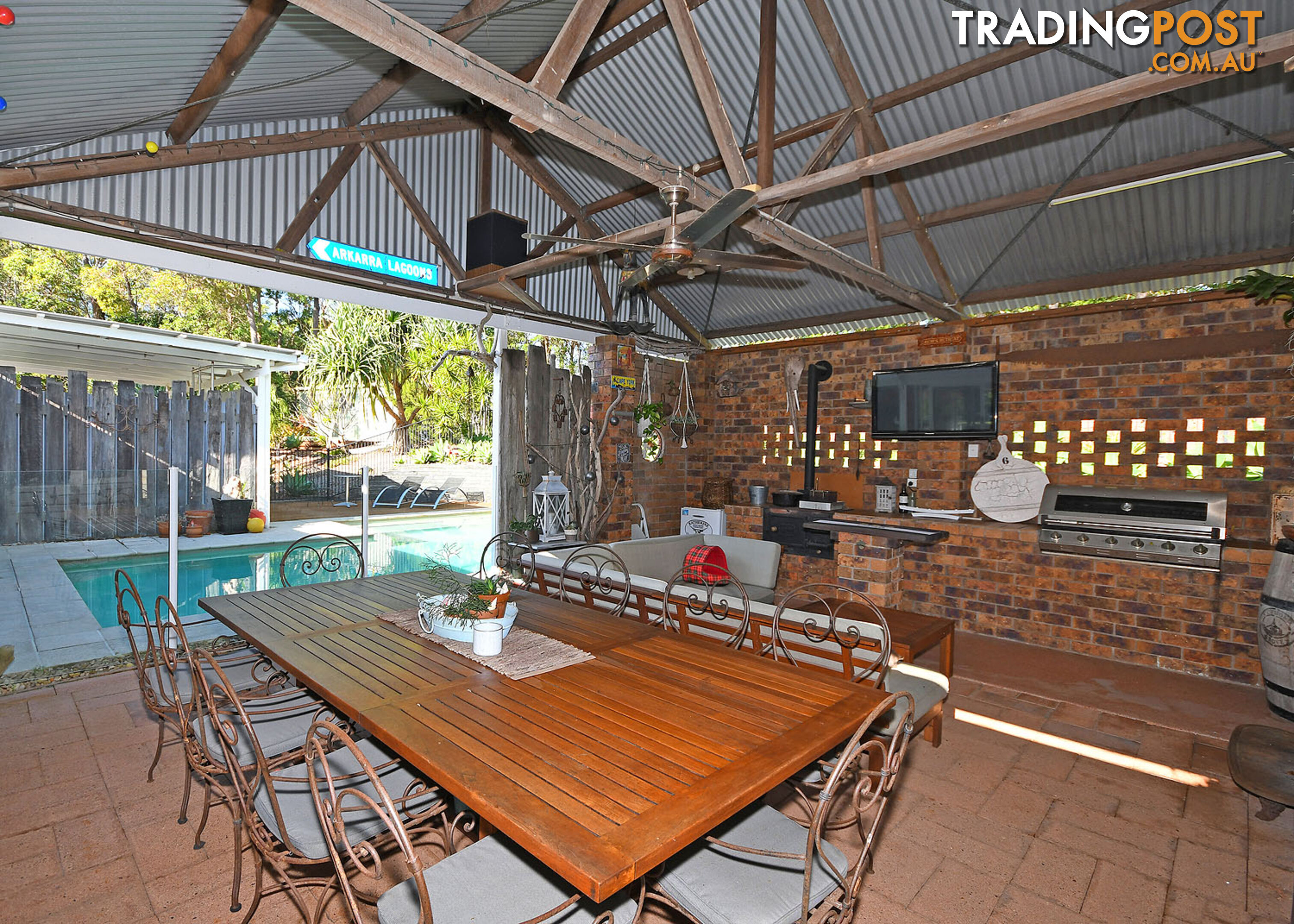 66 Valfern Court DUNDOWRAN QLD 4655