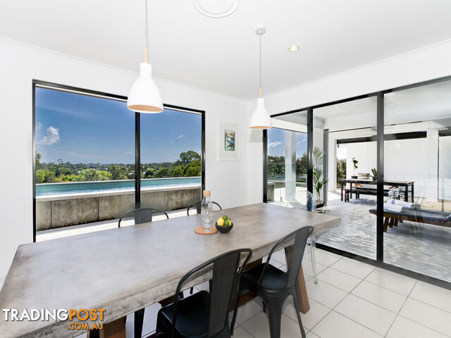 17 Azure Court DUNDOWRAN BEACH QLD 4655