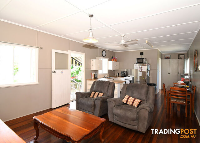 15 Truro Street TORQUAY QLD 4655