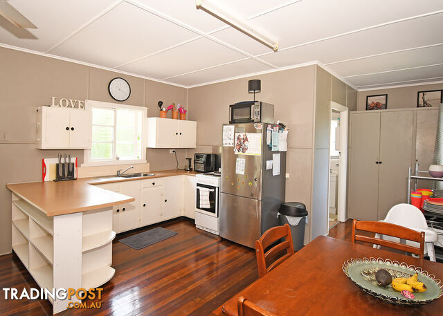 15 Truro Street TORQUAY QLD 4655