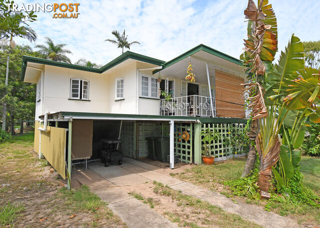 15 Truro Street TORQUAY QLD 4655