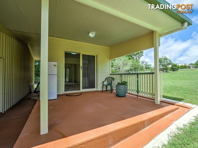 2 Dolphin Avenue BOORAL QLD 4655