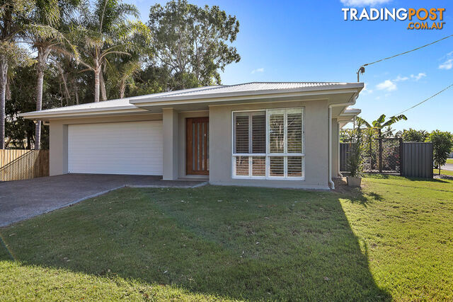 43 Zephyr Street SCARNESS QLD 4655