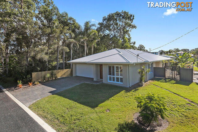 43 Zephyr Street SCARNESS QLD 4655