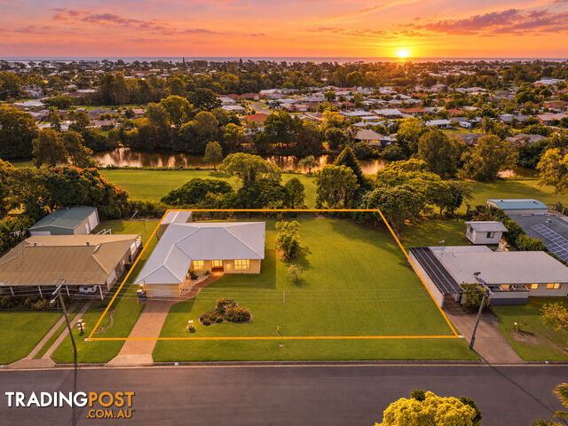 18 Bruce Street TORQUAY QLD 4655