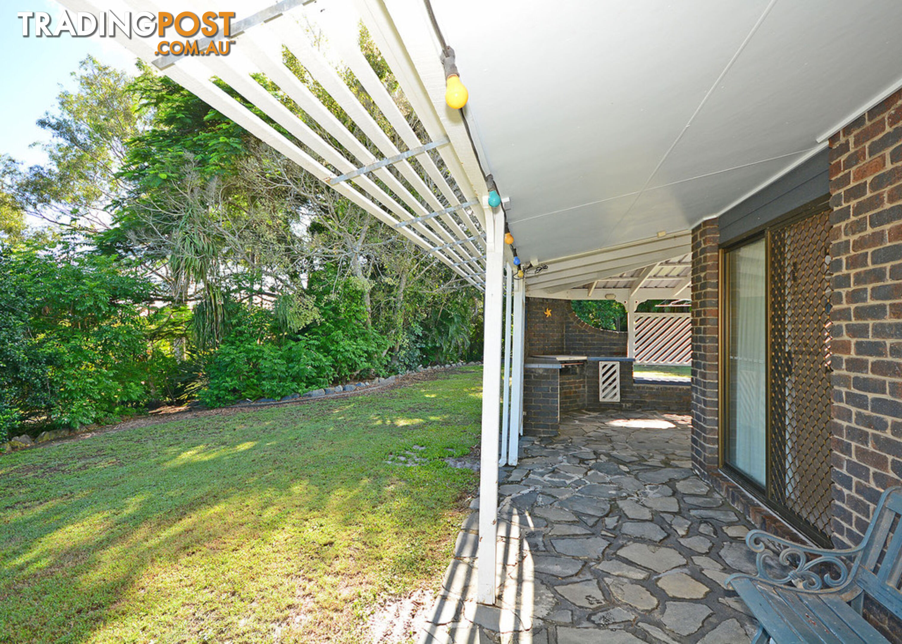 8 Tudor Avenue URRAWEEN QLD 4655