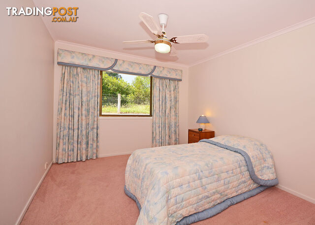 8 Tudor Avenue URRAWEEN QLD 4655