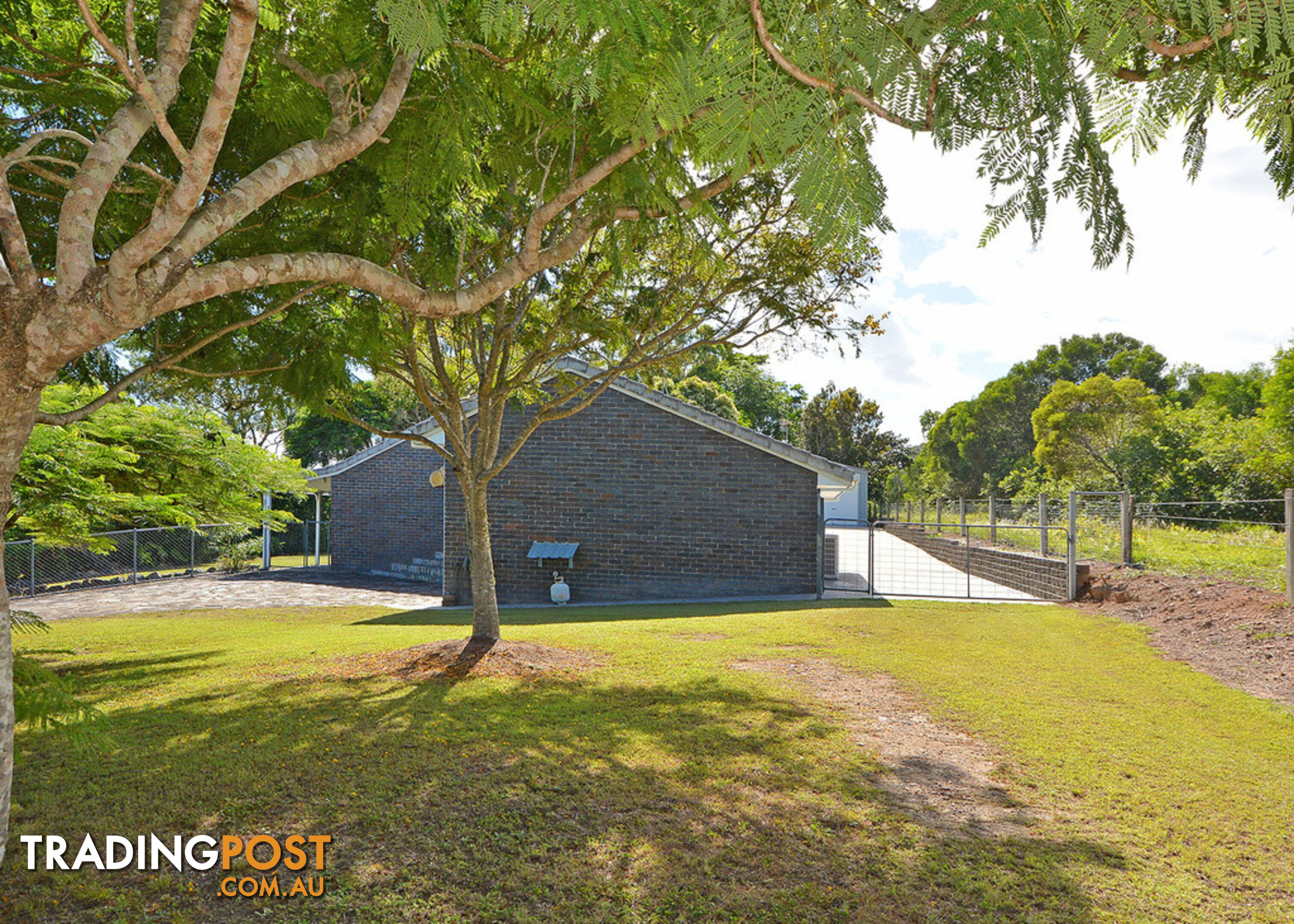 8 Tudor Avenue URRAWEEN QLD 4655