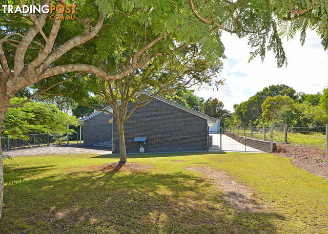 8 Tudor Avenue URRAWEEN QLD 4655