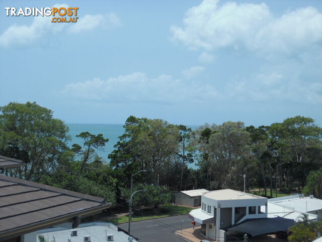 606/468 Esplanade TORQUAY QLD 4655