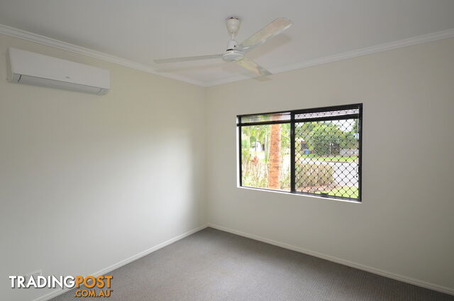 1 Moth Close Edmonton QLD 4869