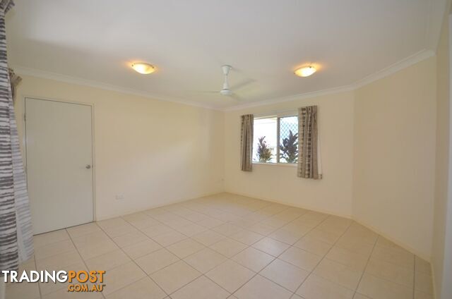 42 Cliffdale Street Bentley Park QLD 4869