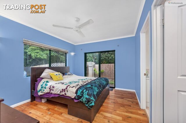 14 Lorraine Close Bentley Park QLD 4869