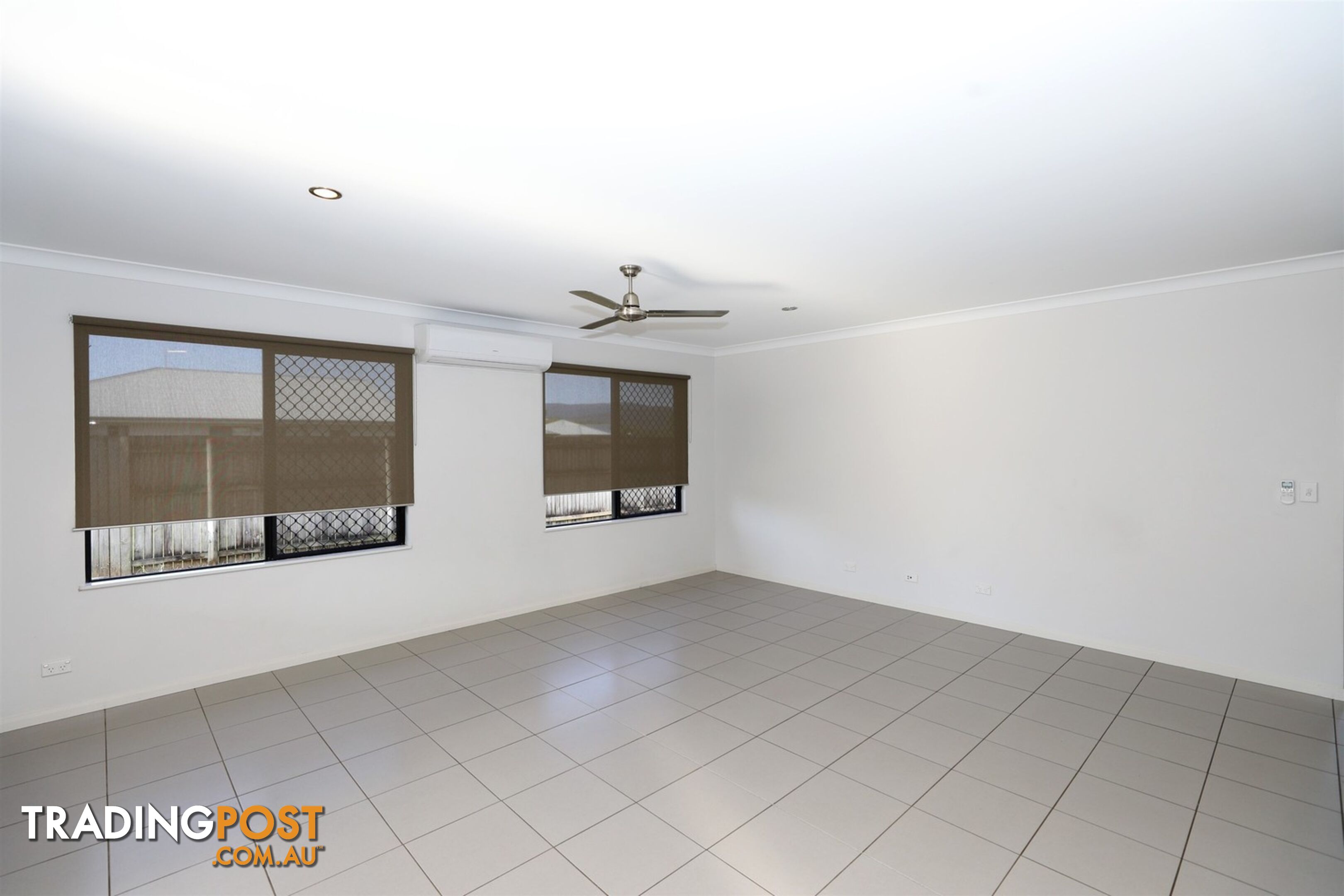 17 Disney Street White Rock QLD 4868