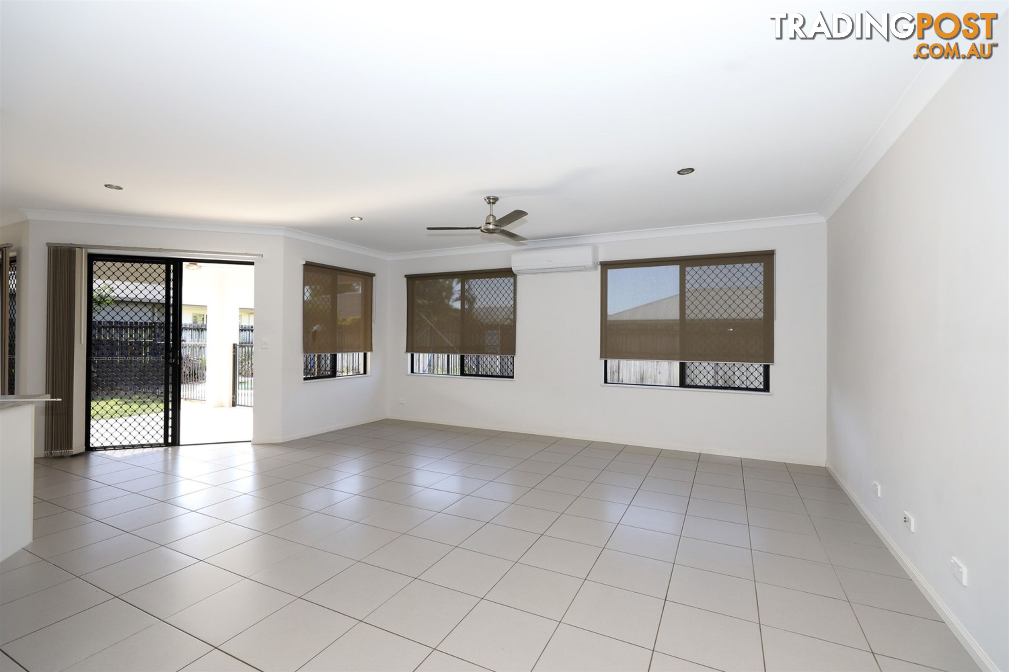 17 Disney Street White Rock QLD 4868