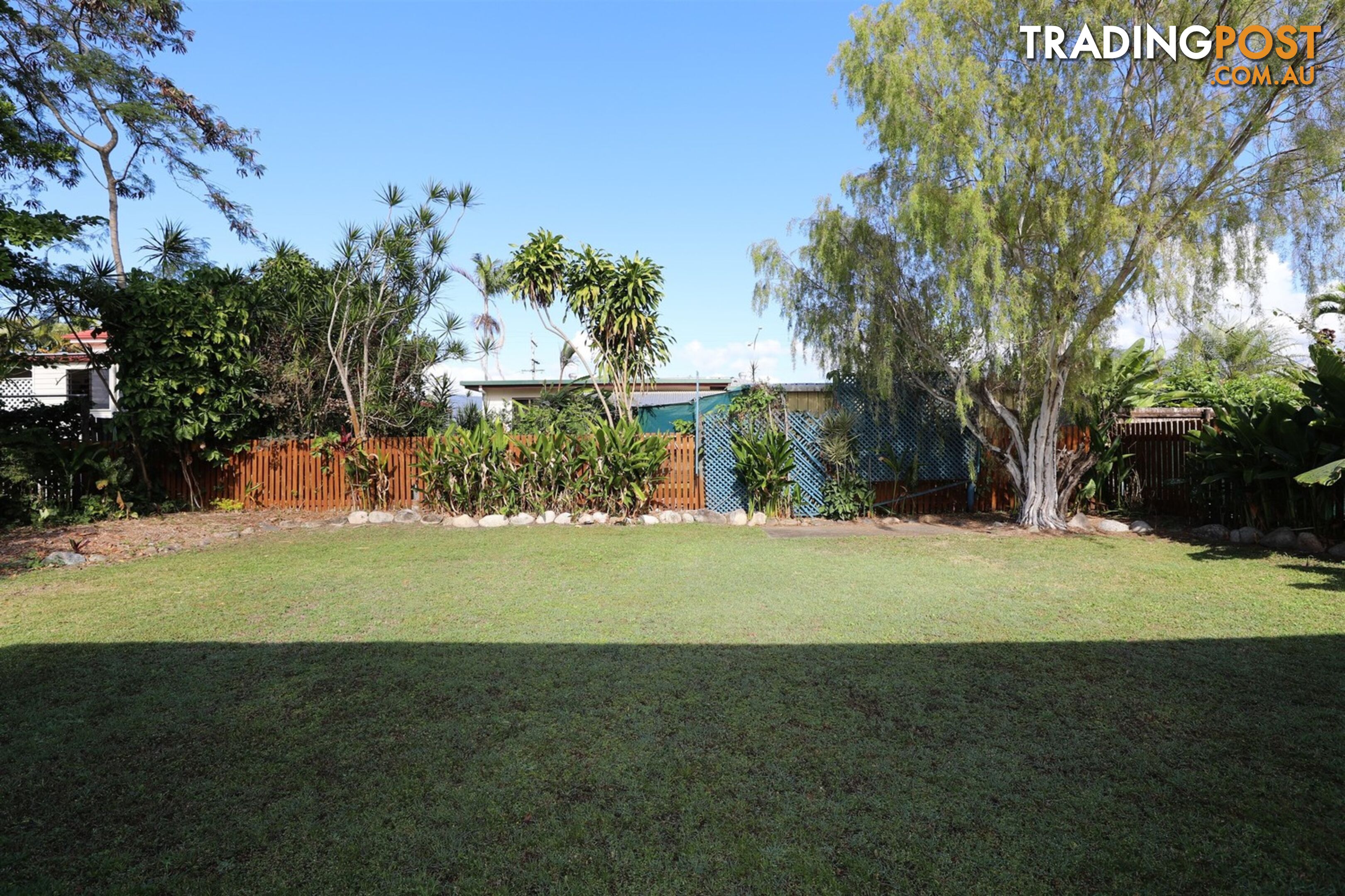 37 Collinson Street Westcourt QLD 4870