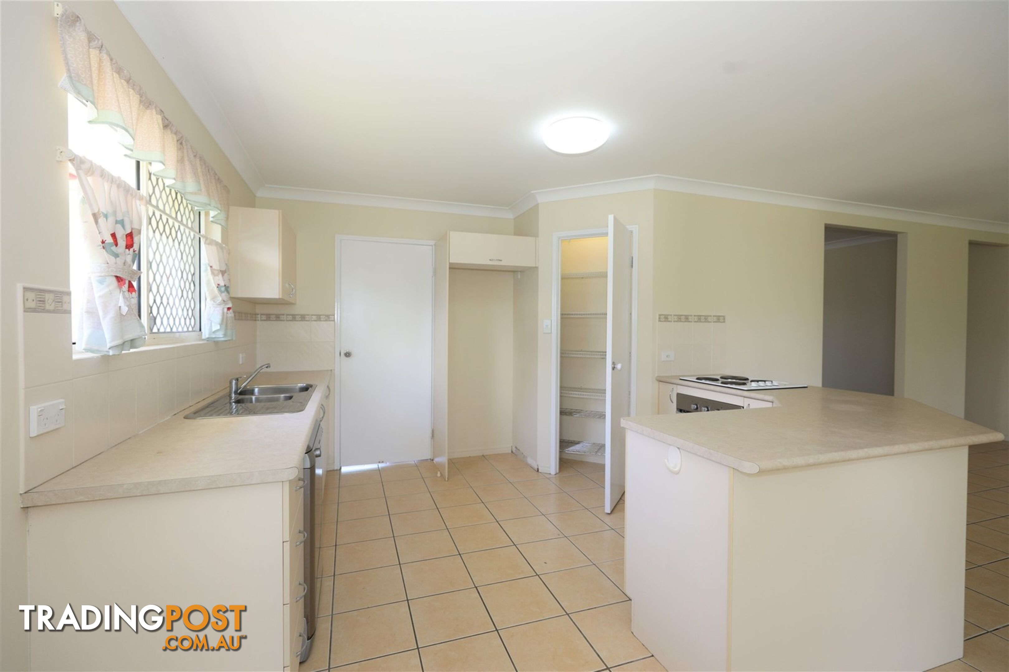 17 Sunrise Street White Rock QLD 4868